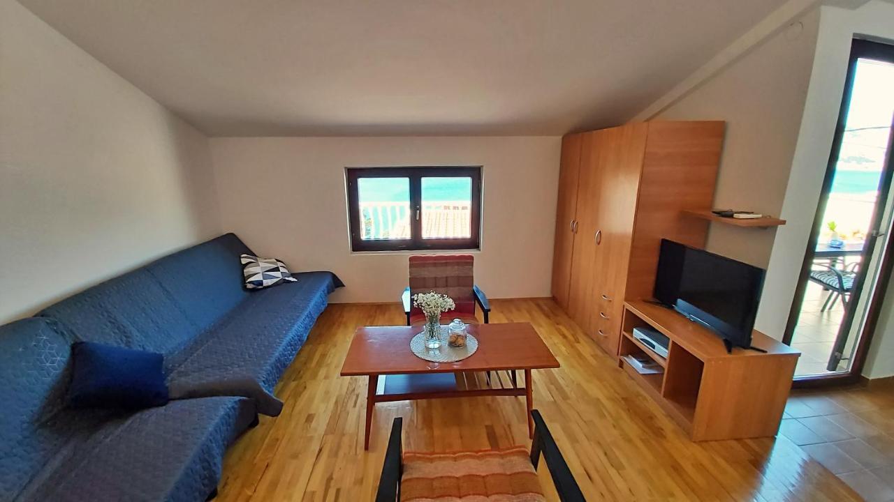 Apartment Roscic *