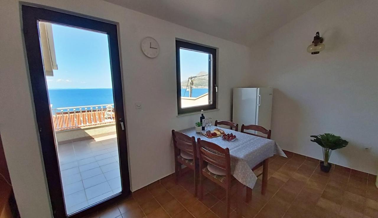 Apartment Roscic *